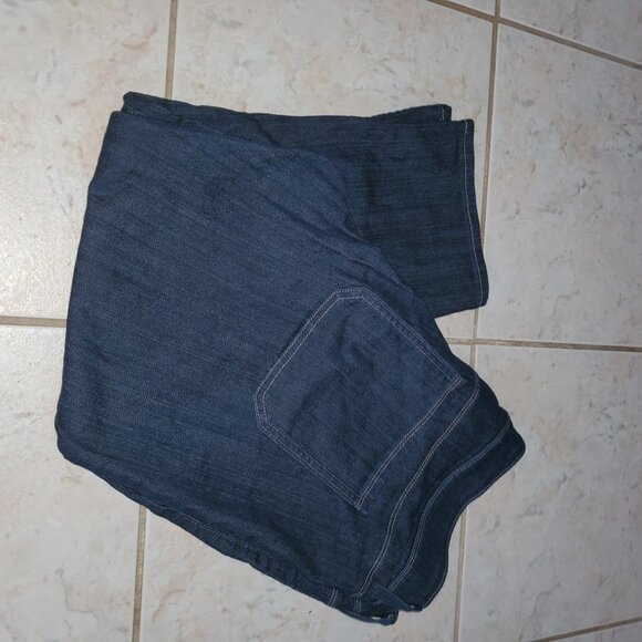 Old Navy Diva Jeans~ Cut front pockets - Picture 5 of 7